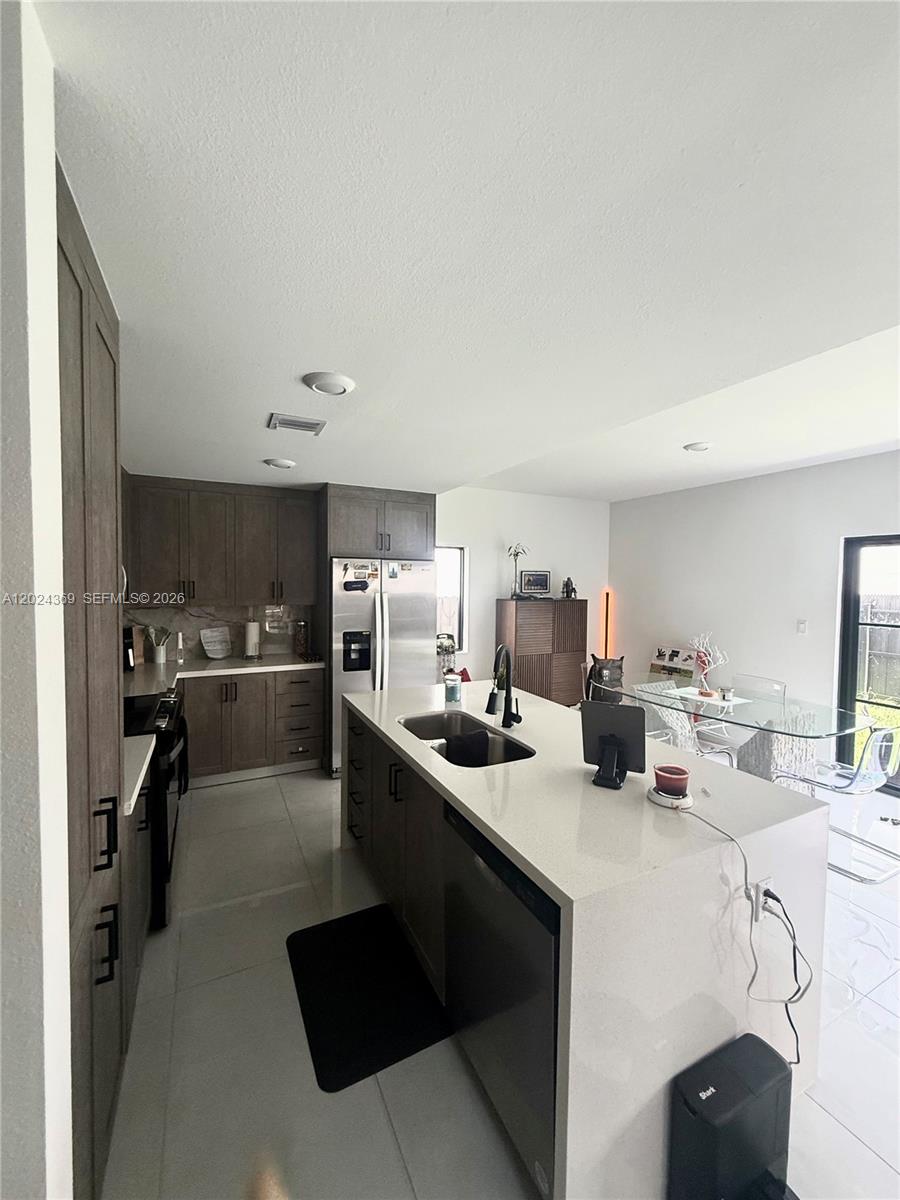 1327 NW 2nd Ln, Florida City FL 33034