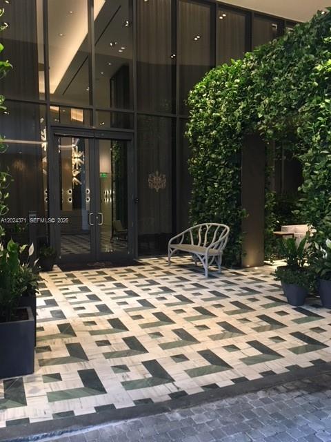 801 S Miami Ave #2808, Miami FL 33130