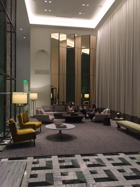 801 S Miami Ave #2808, Miami FL 33130