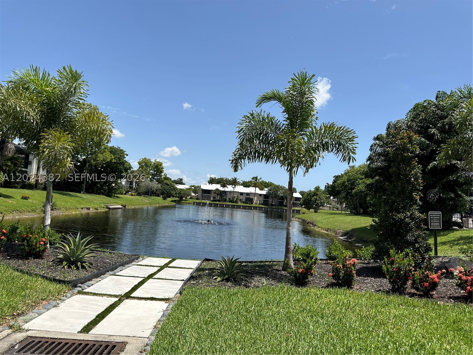 23228 Fountain Vw #D, Boca Raton FL 33433