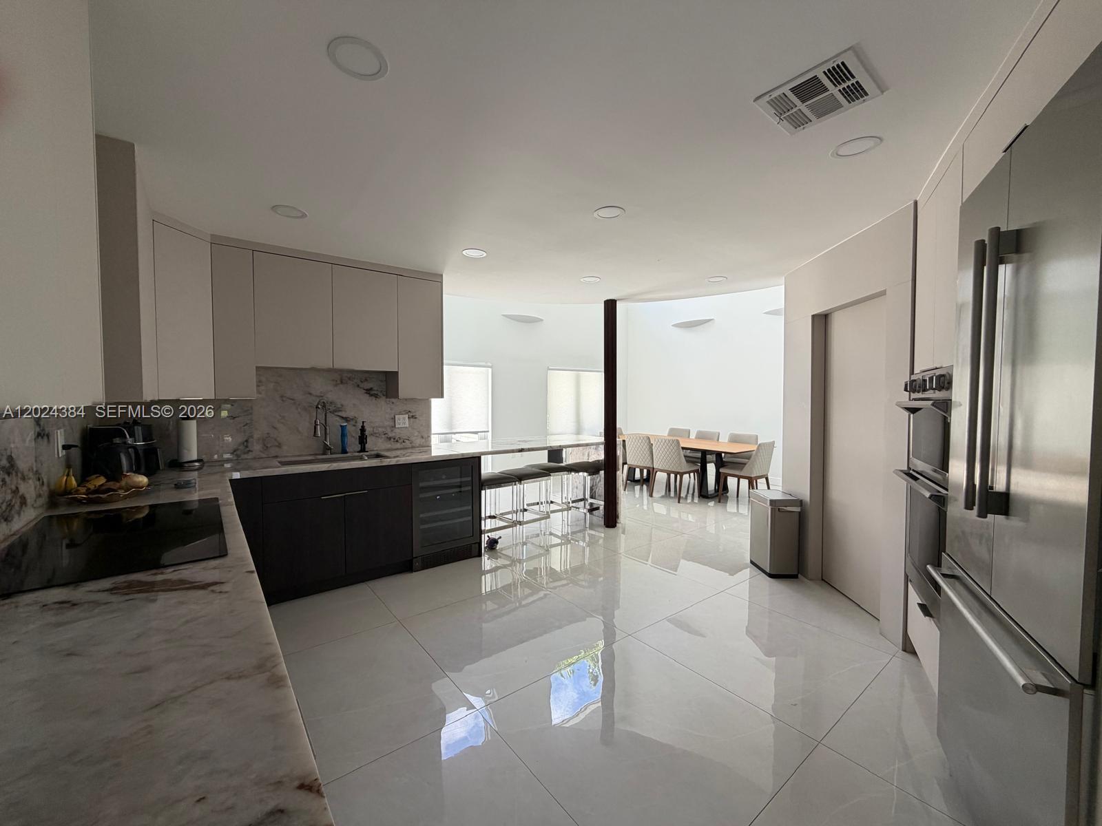 10462 NW 130th St #1, Hialeah Gardens FL 33018
