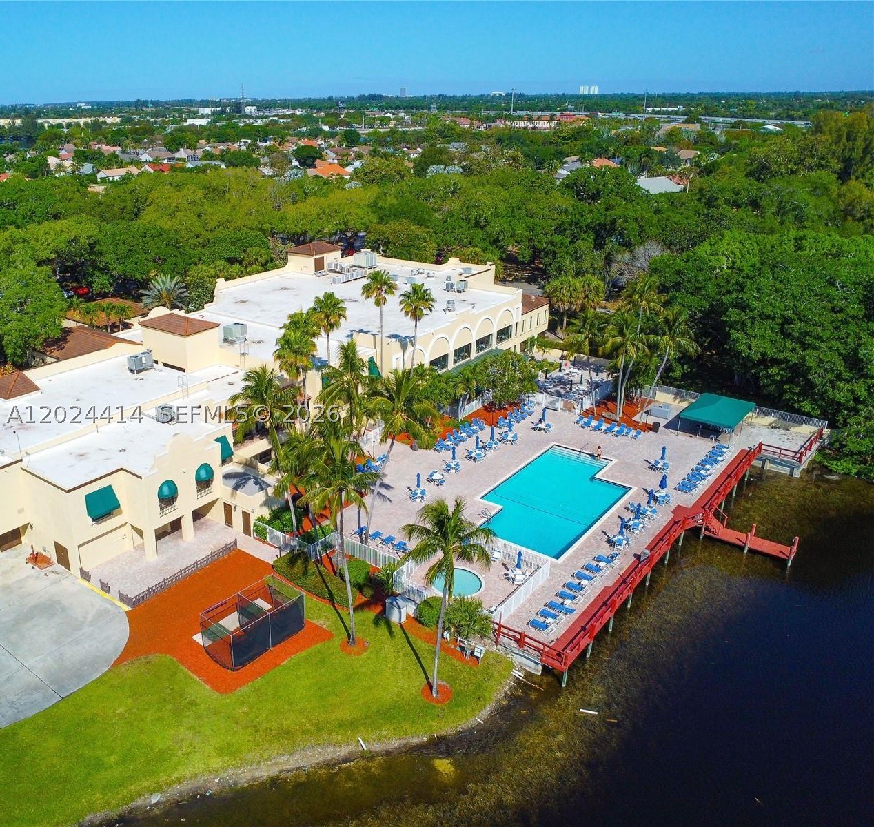 9135 SW 20th Pl #D, Davie FL 33324