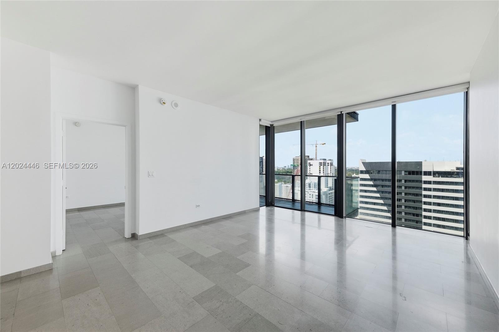 88 SW 7th St #2008, Miami FL 33130