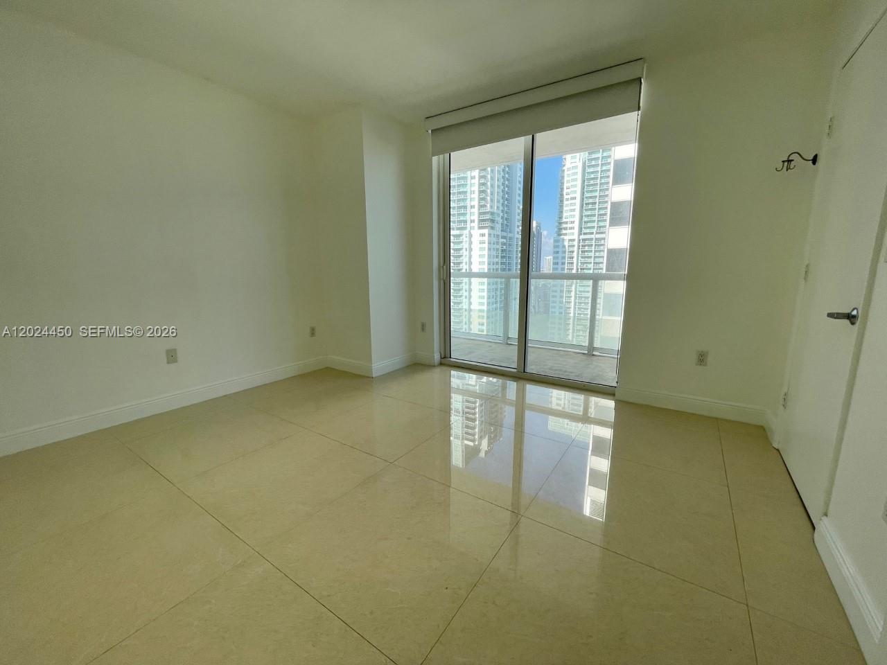 50 Biscayne Blvd #2401, Miami FL 33132