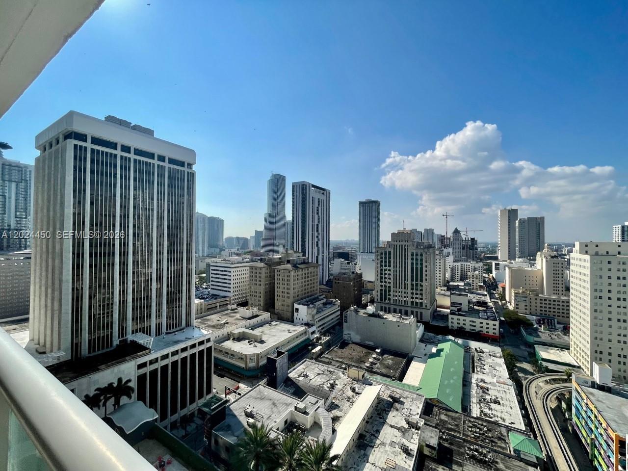 50 Biscayne Blvd #2401, Miami FL 33132