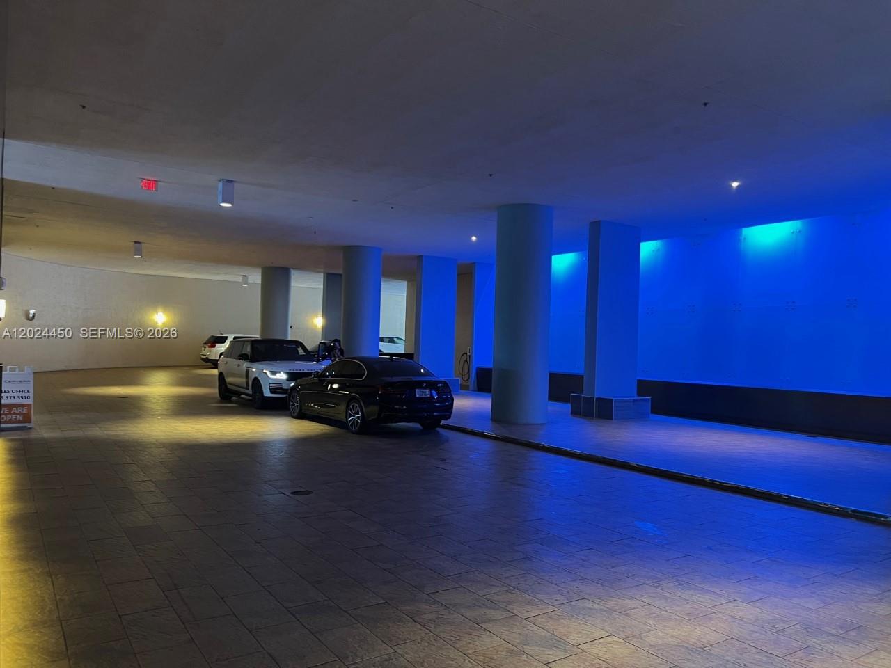 50 Biscayne Blvd #2401, Miami FL 33132