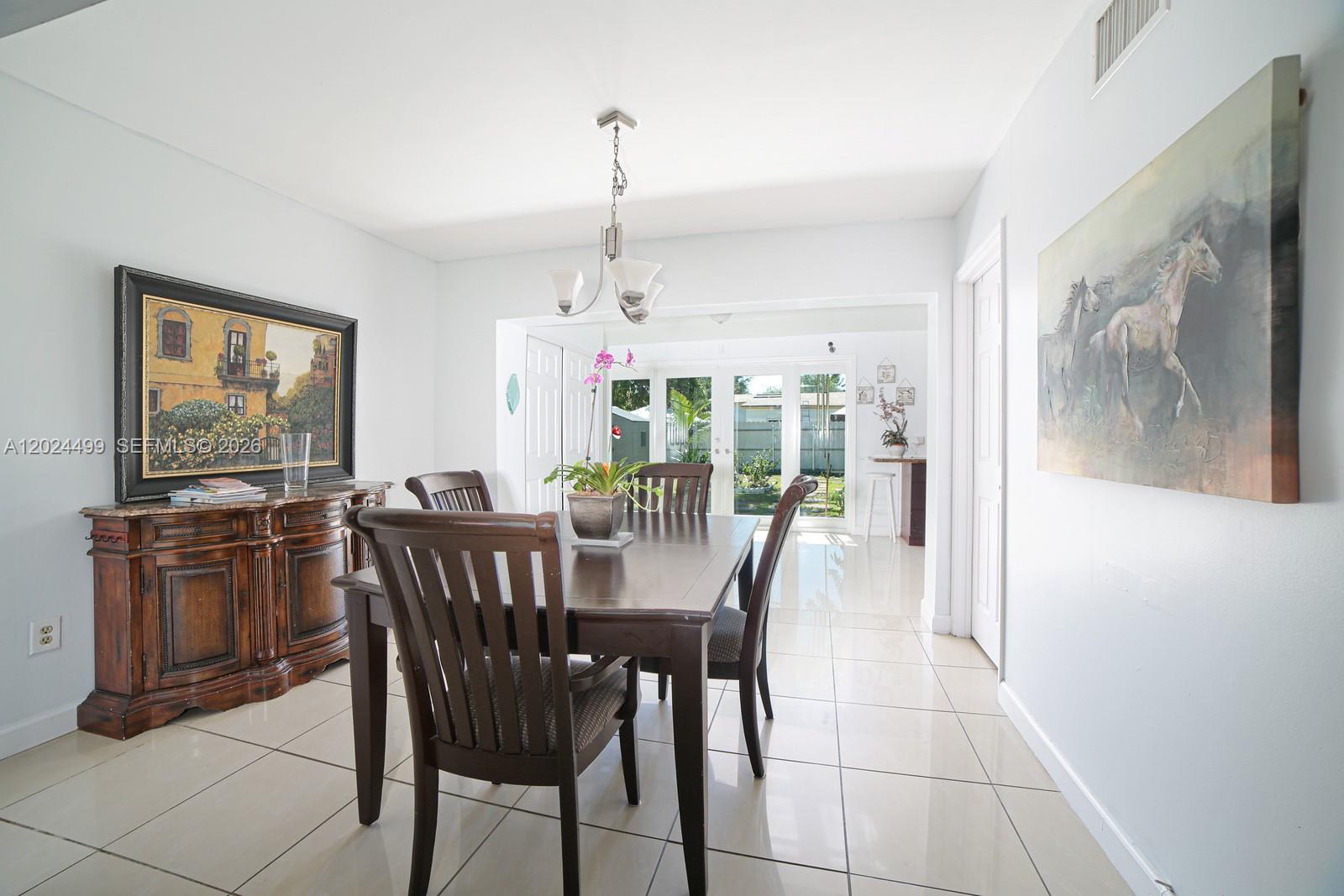 1380 71st St, Miami Beach FL 33141