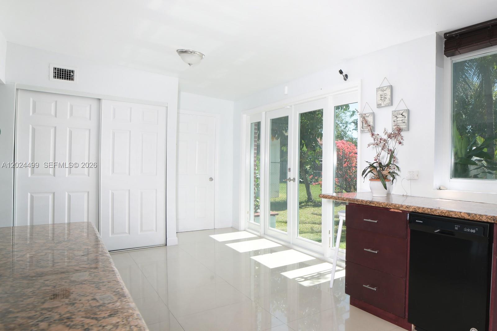 1380 71st St, Miami Beach FL 33141