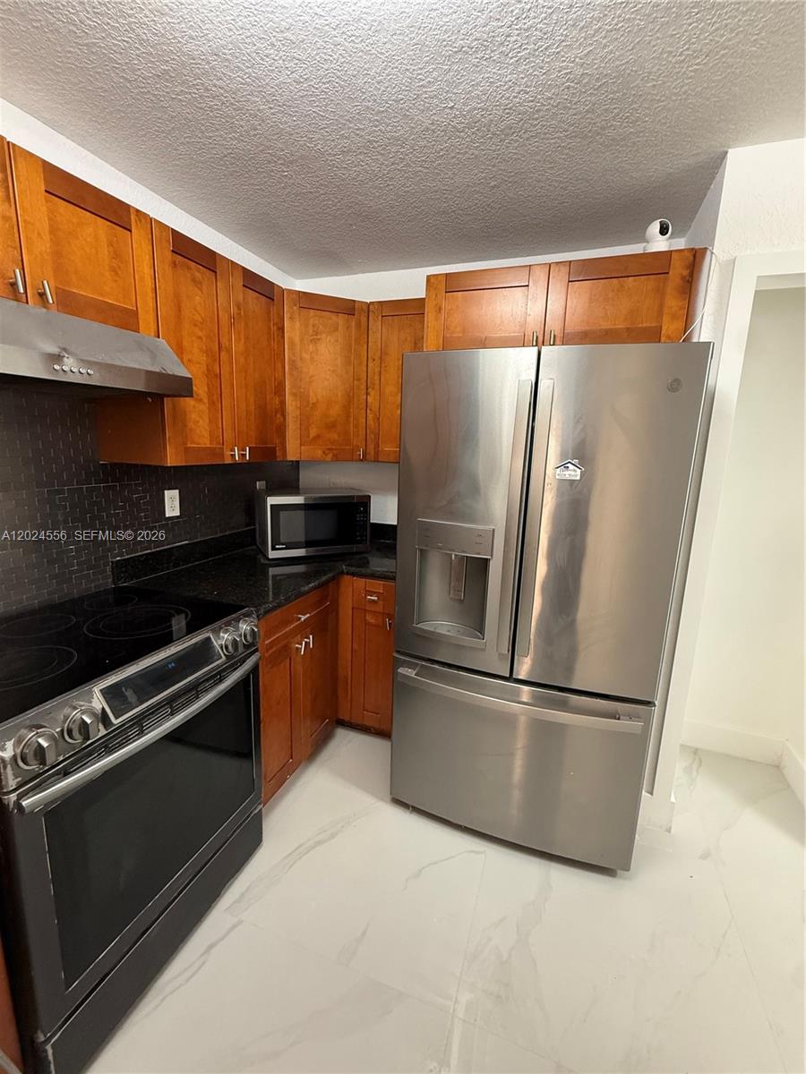 14816 SW 104th St #89, Miami FL 33196