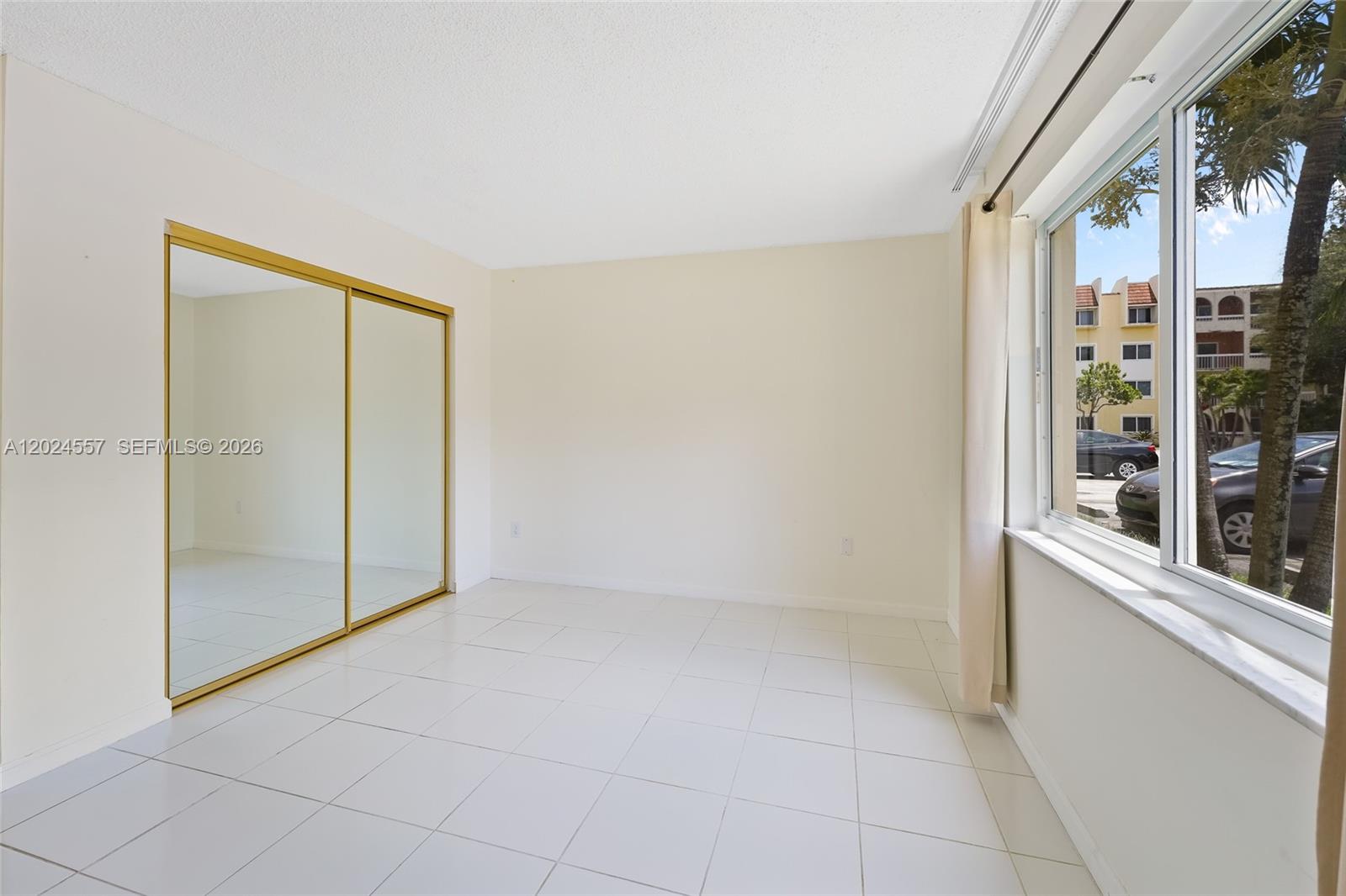 7920 Camino Real #M-109, Miami FL 33143