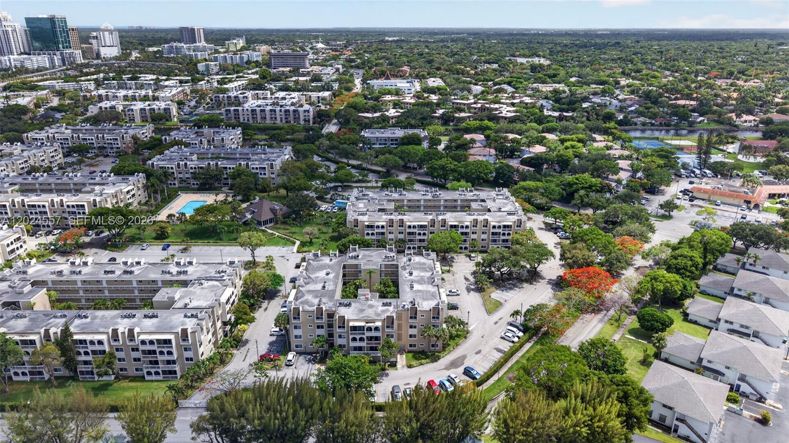 7920 Camino Real #M-109, Miami FL 33143