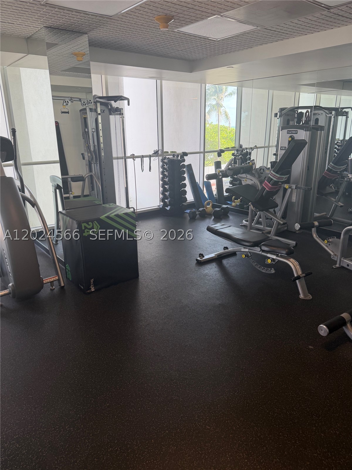 4201 Collins Ave #1503, Miami Beach FL 33140