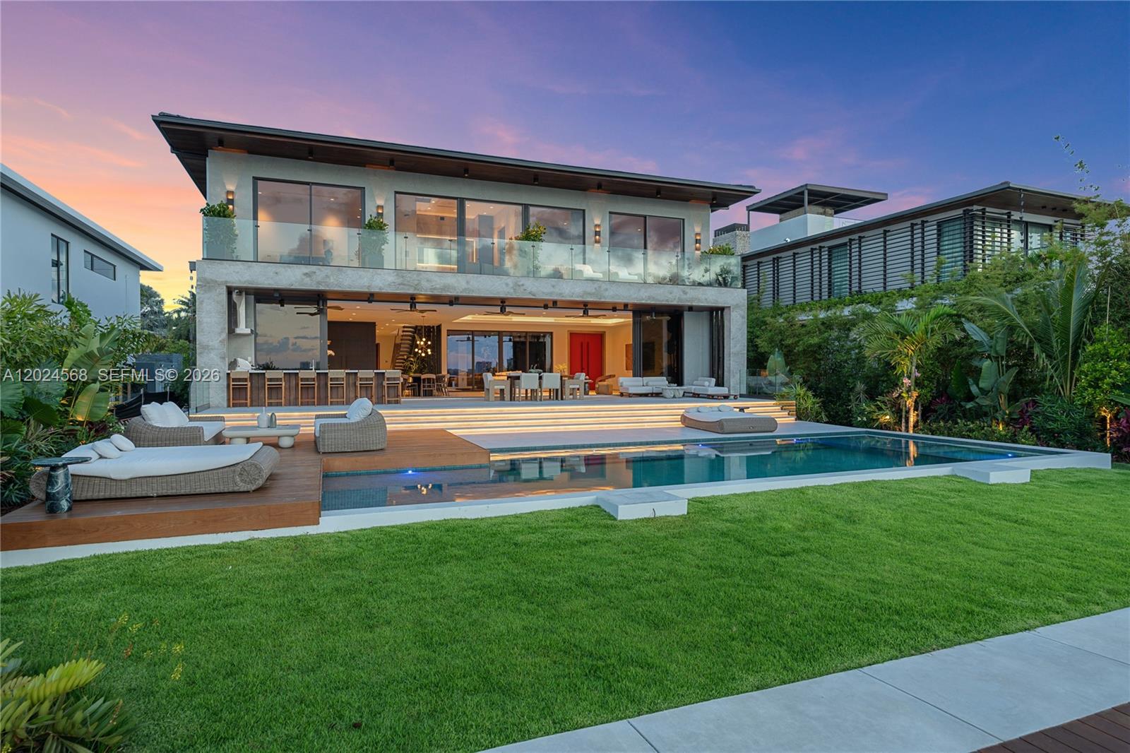 857 N Shore Dr, Miami Beach FL 33141