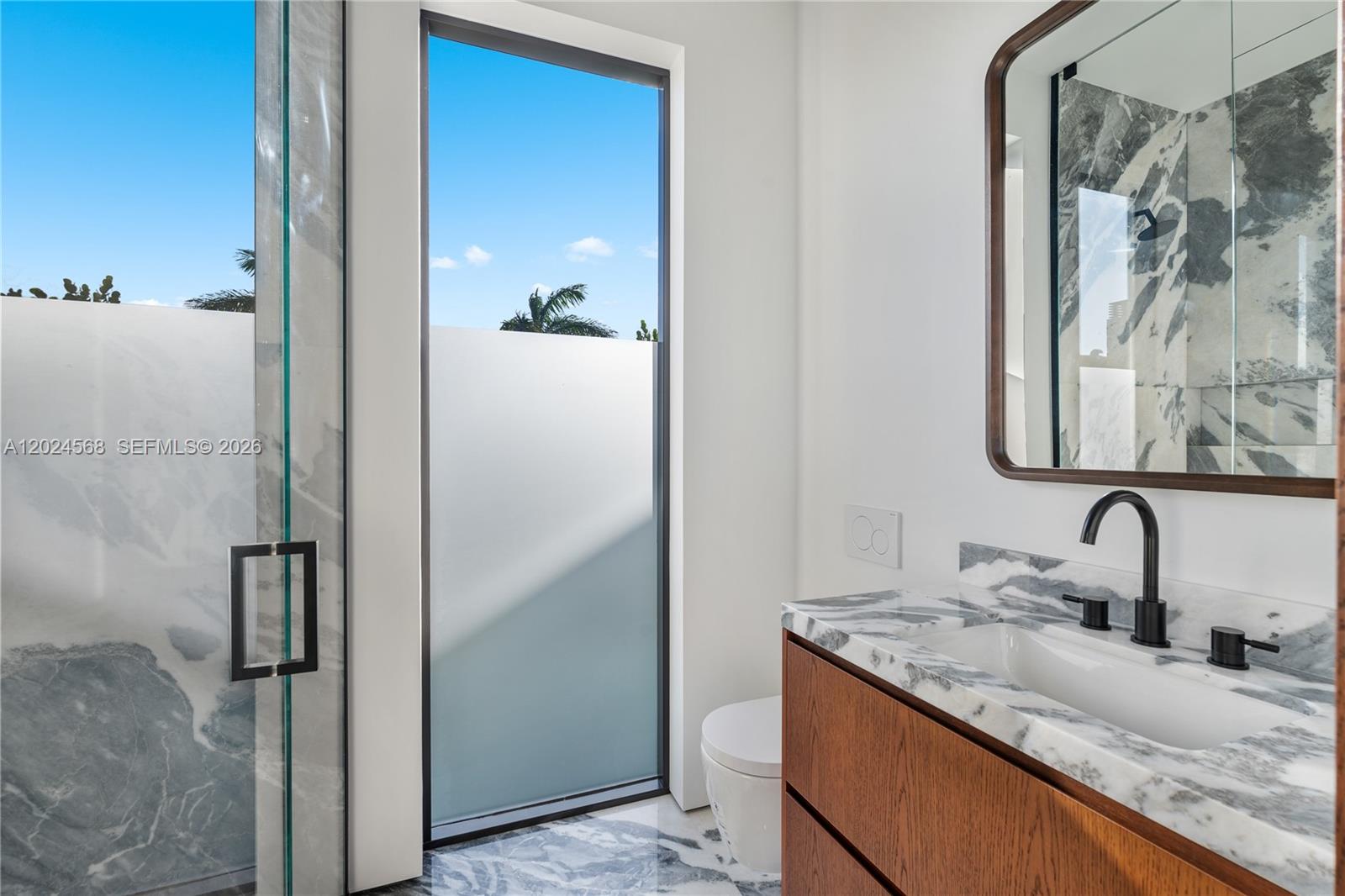 857 N Shore Dr, Miami Beach FL 33141