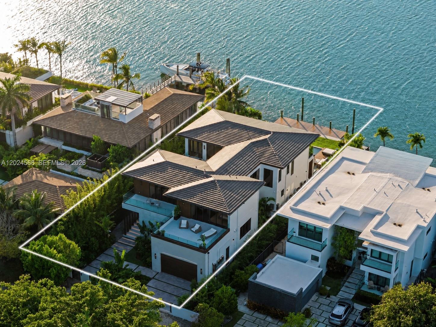 857 N Shore Dr, Miami Beach FL 33141