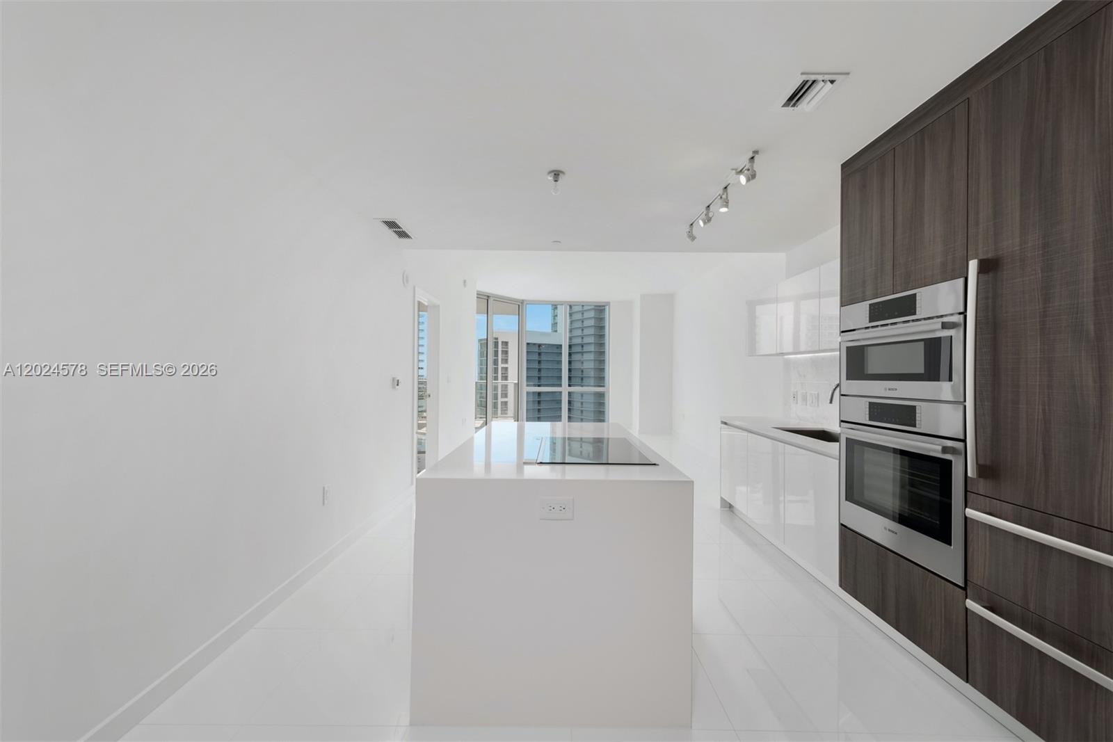 851 NE 1st Ave #4305, Miami FL 33132