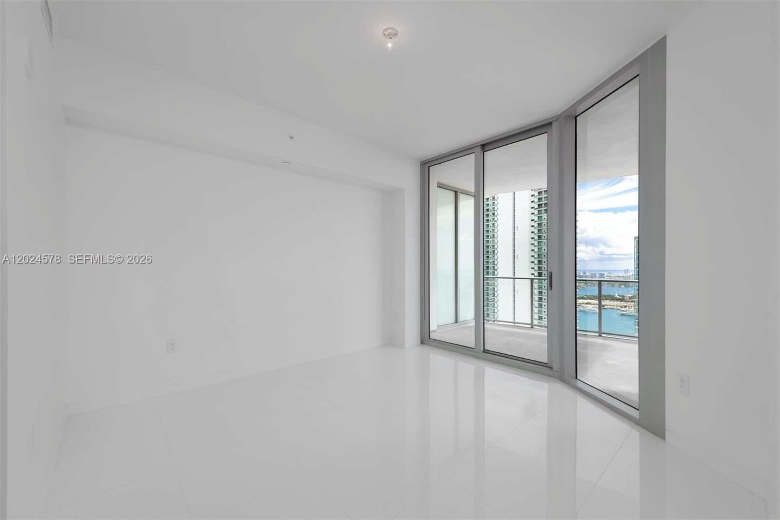 851 NE 1st Ave #4305, Miami FL 33132