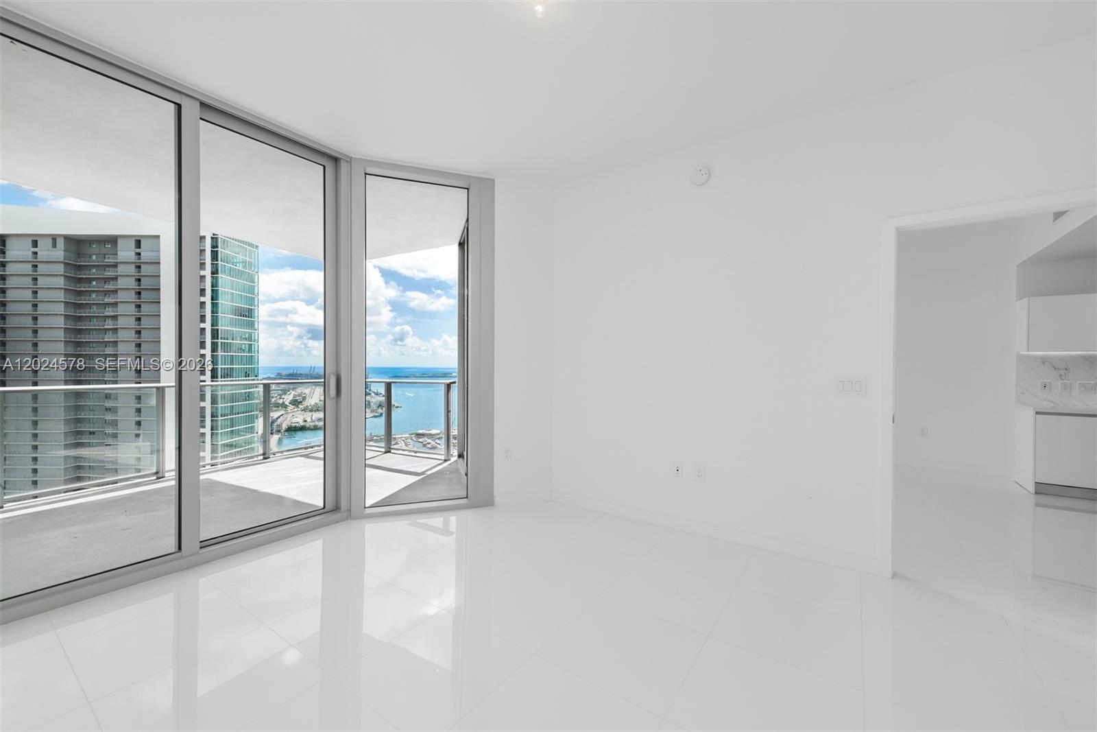 851 NE 1st Ave #4305, Miami FL 33132