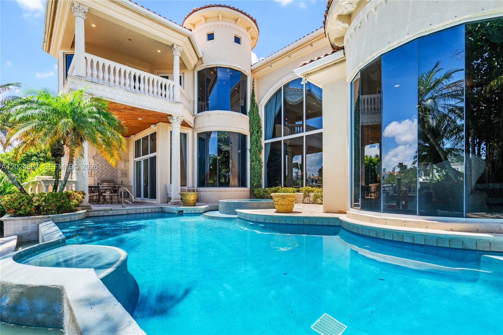 832 Harbour Isle Place, North Palm Beach FL 33410