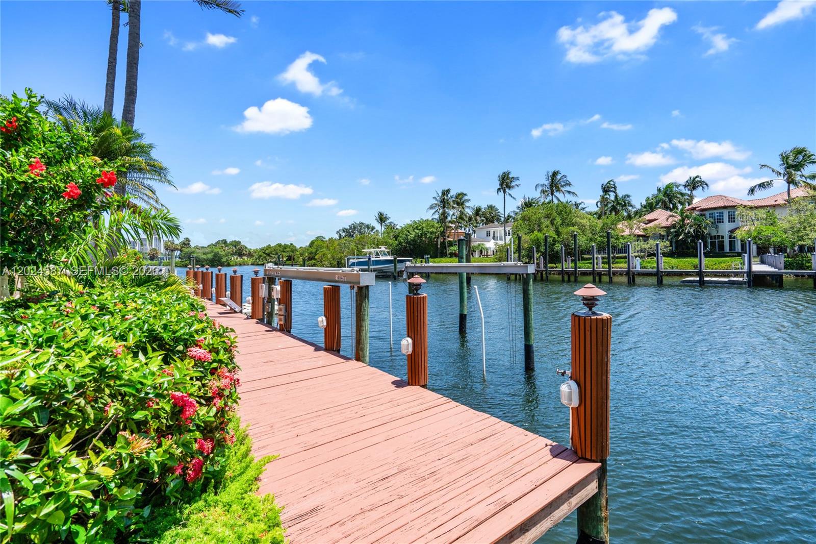832 Harbour Isle Place, North Palm Beach FL 33410