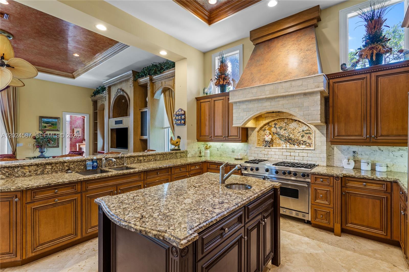 832 Harbour Isle Place, North Palm Beach FL 33410