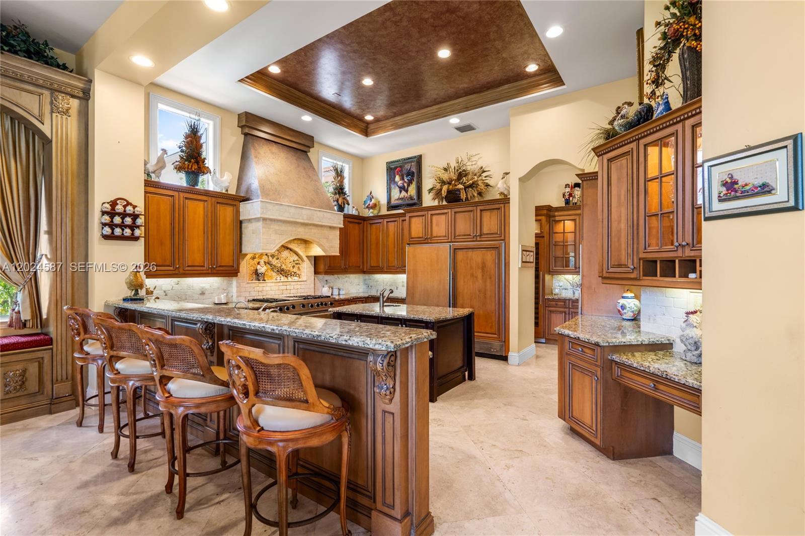 832 Harbour Isle Place, North Palm Beach FL 33410