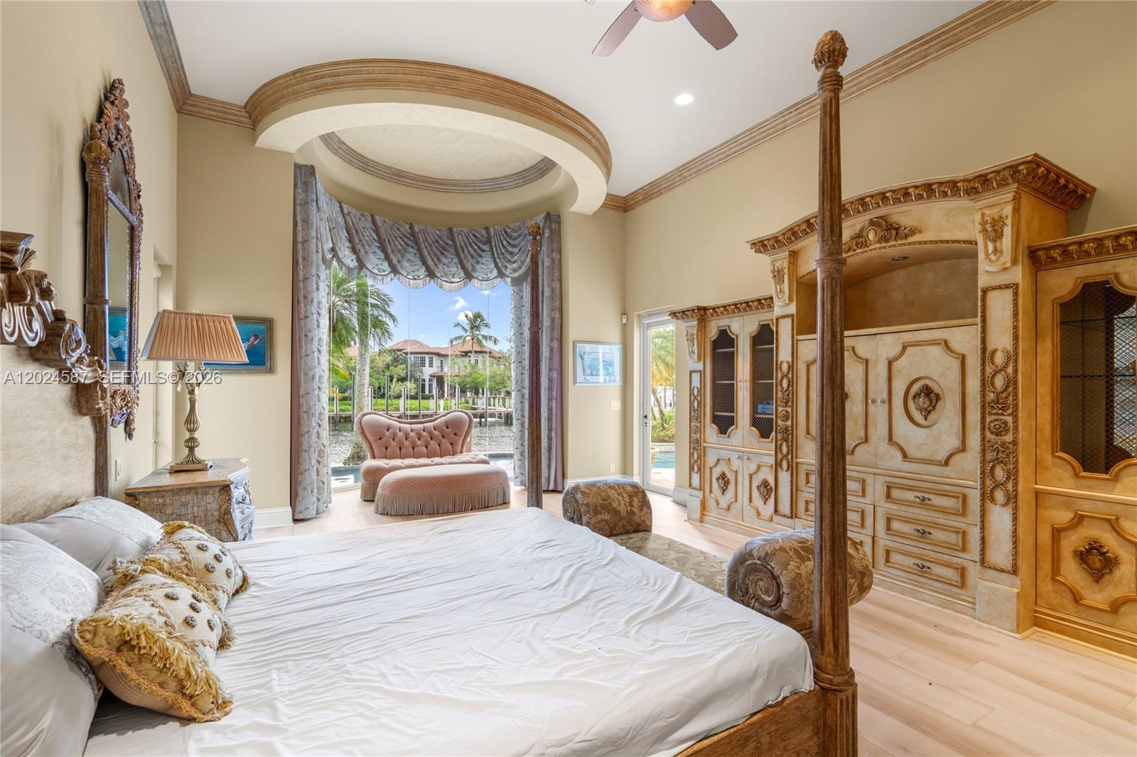 832 Harbour Isle Place, North Palm Beach FL 33410