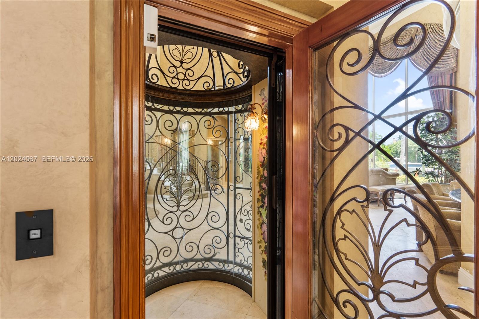 832 Harbour Isle Place, North Palm Beach FL 33410