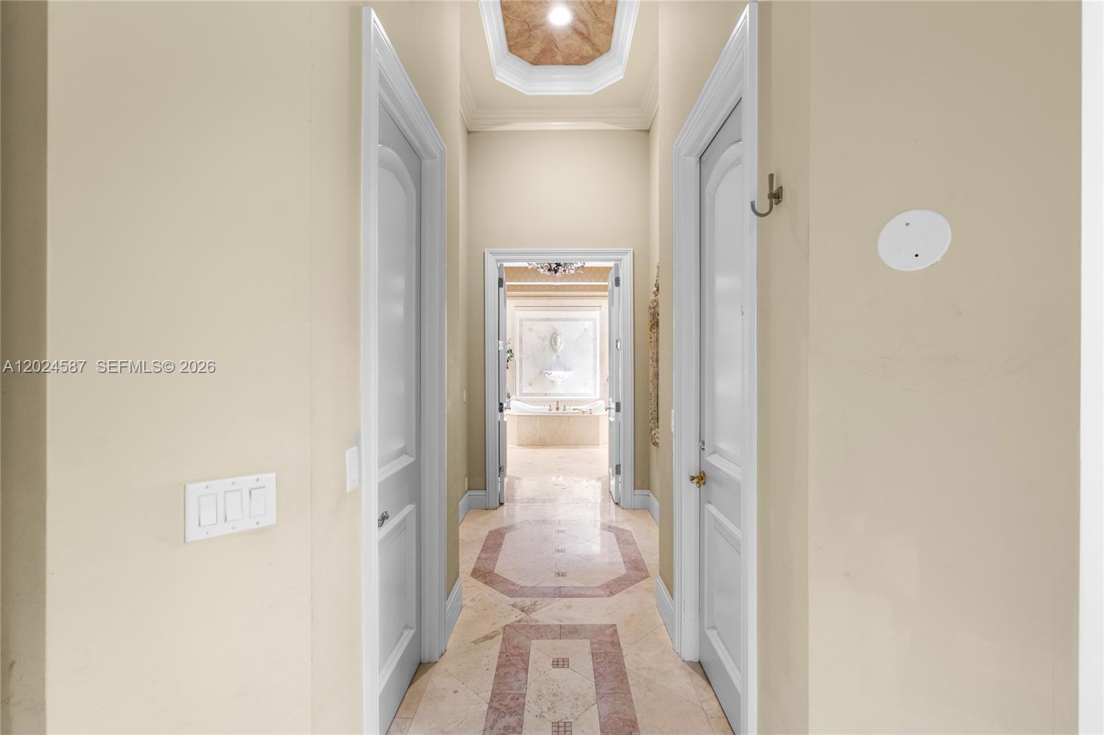 832 Harbour Isle Place, North Palm Beach FL 33410