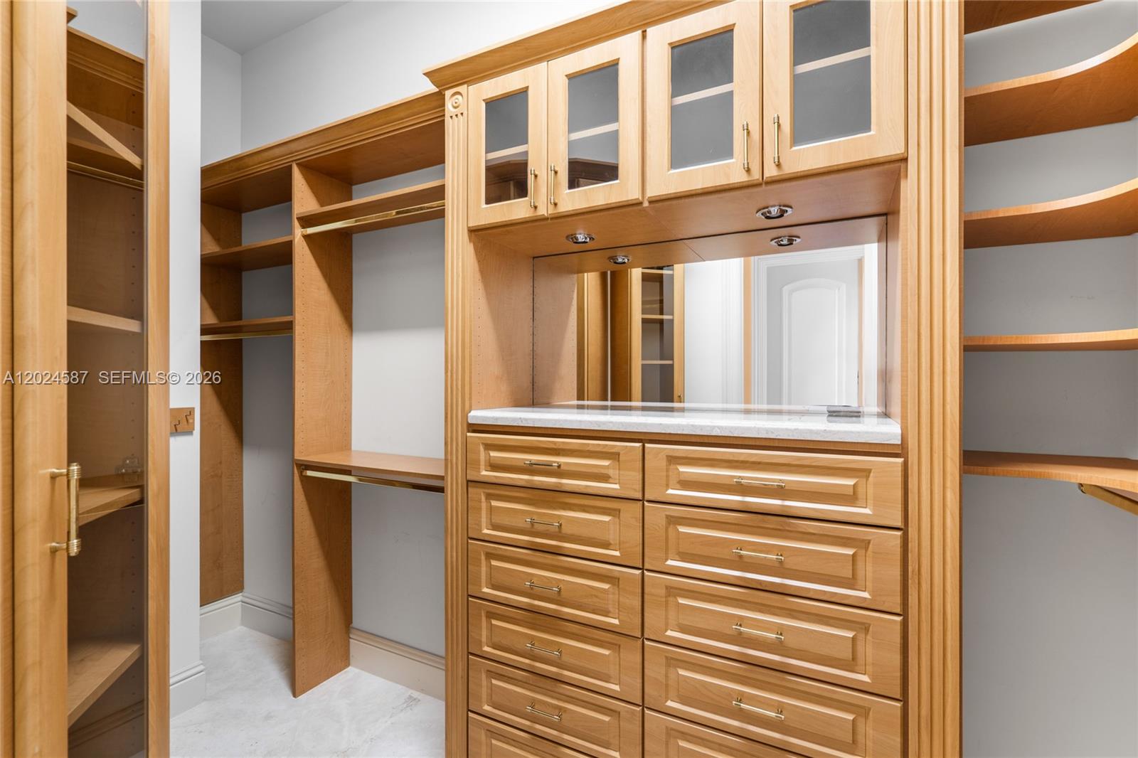 832 Harbour Isle Place, North Palm Beach FL 33410