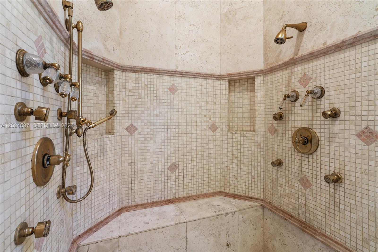 832 Harbour Isle Place, North Palm Beach FL 33410