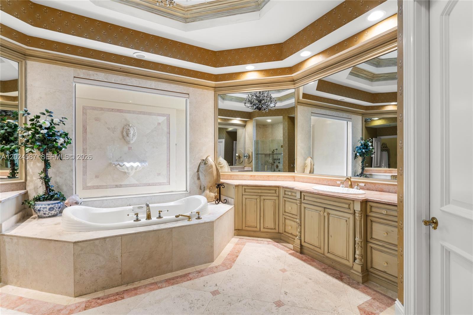 832 Harbour Isle Place, North Palm Beach FL 33410