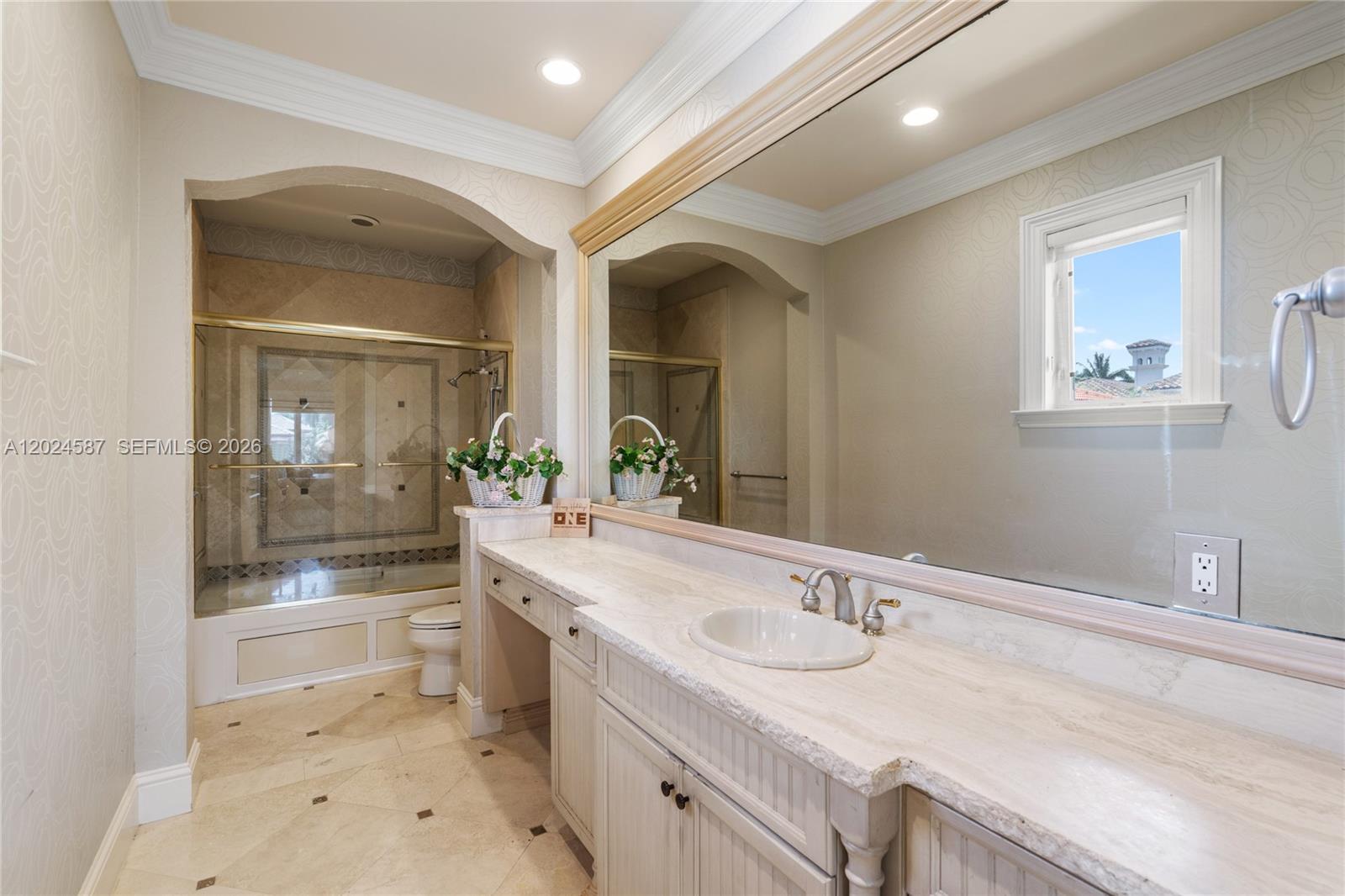 832 Harbour Isle Place, North Palm Beach FL 33410