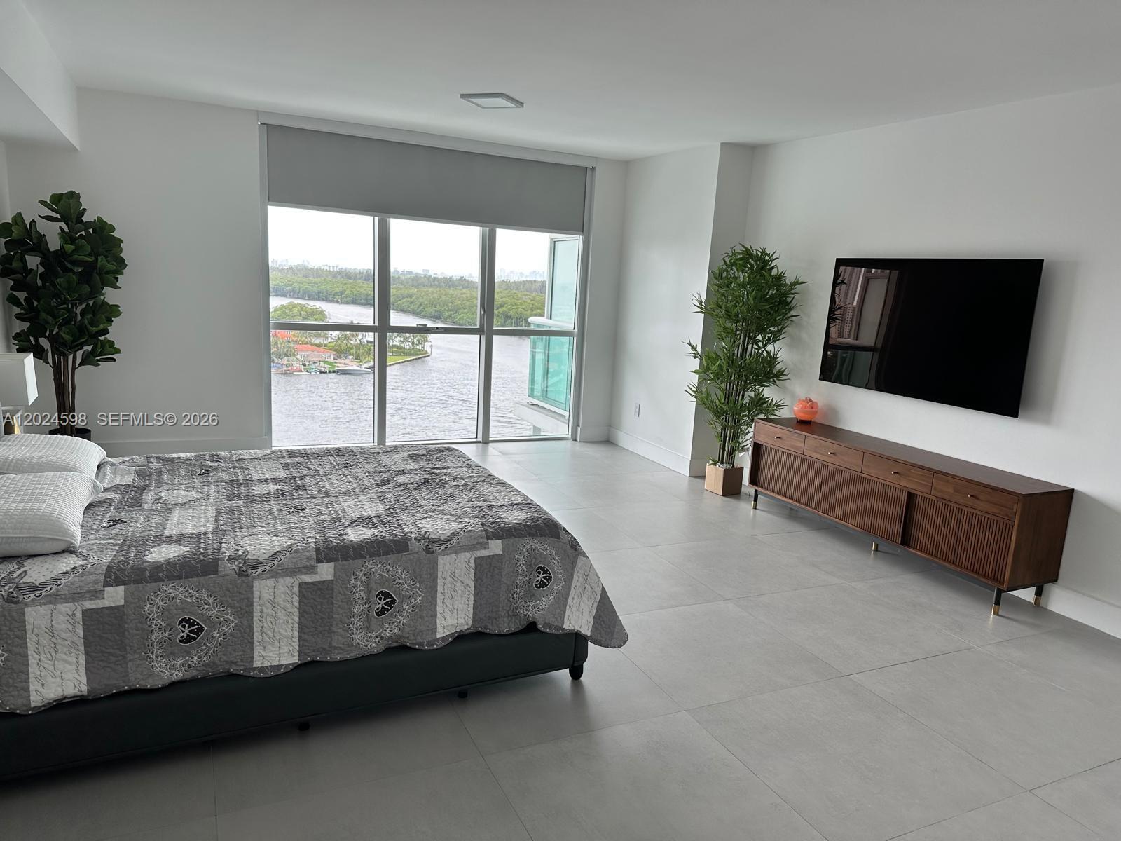 400 Sunny Isles Blvd #1202, Sunny Isles Beach FL 33160