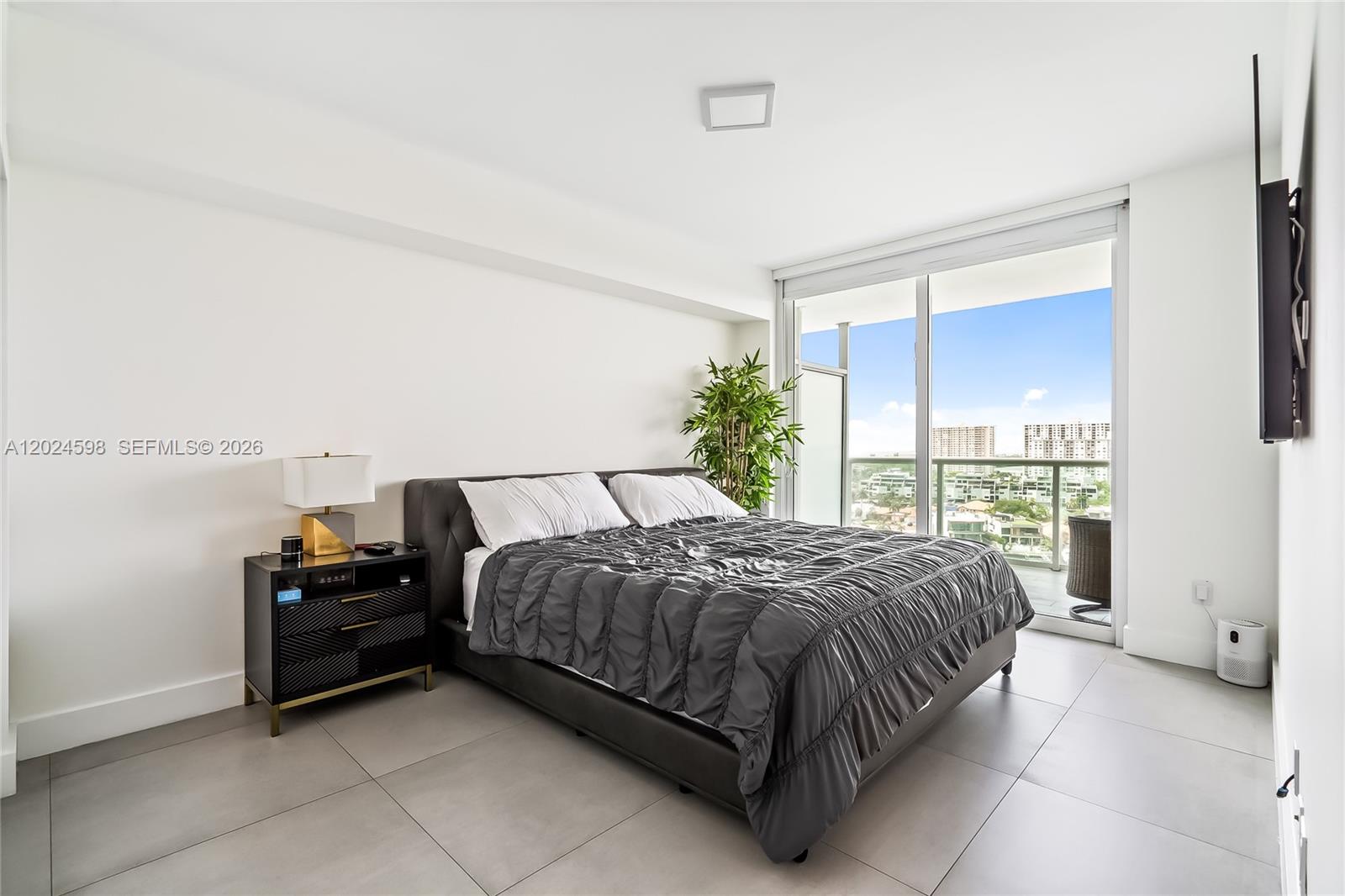 400 Sunny Isles Blvd #1202, Sunny Isles Beach FL 33160