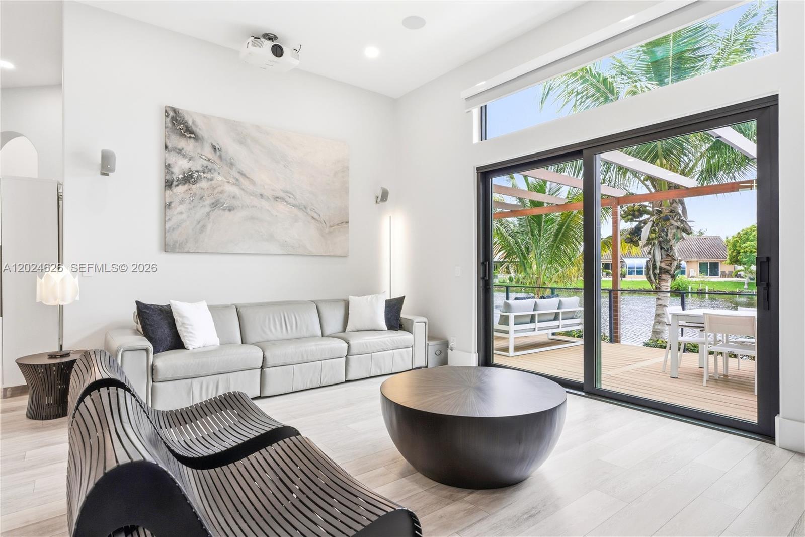 16460 NW 12th St, Pembroke Pines FL 33028