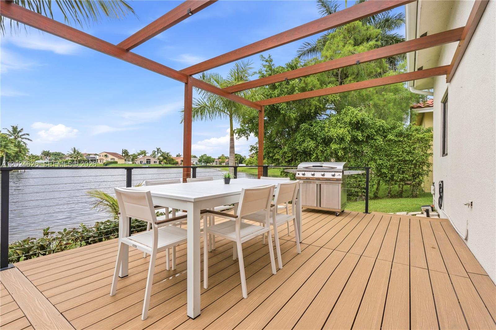 16460 NW 12th St, Pembroke Pines FL 33028
