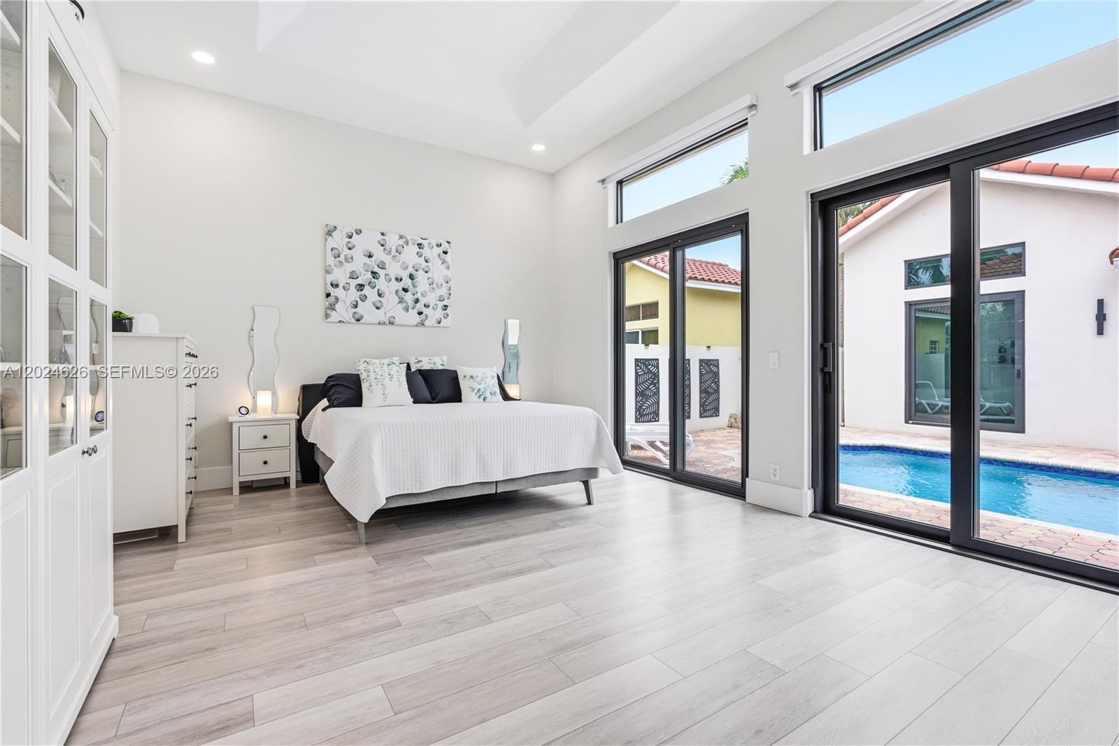 16460 NW 12th St, Pembroke Pines FL 33028