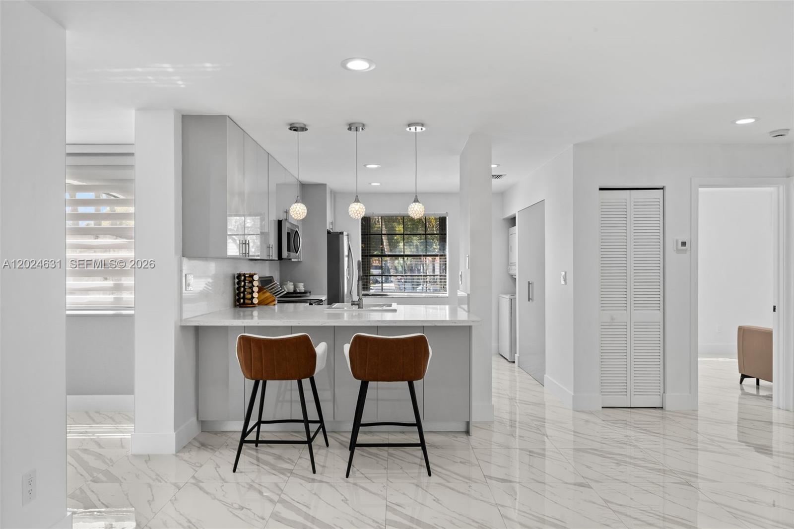 3549 Magellan Cir #418, Aventura FL 33180