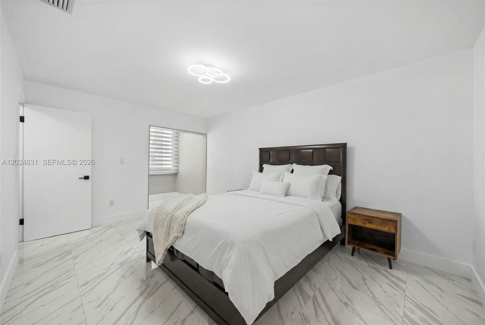 3549 Magellan Cir #418, Aventura FL 33180
