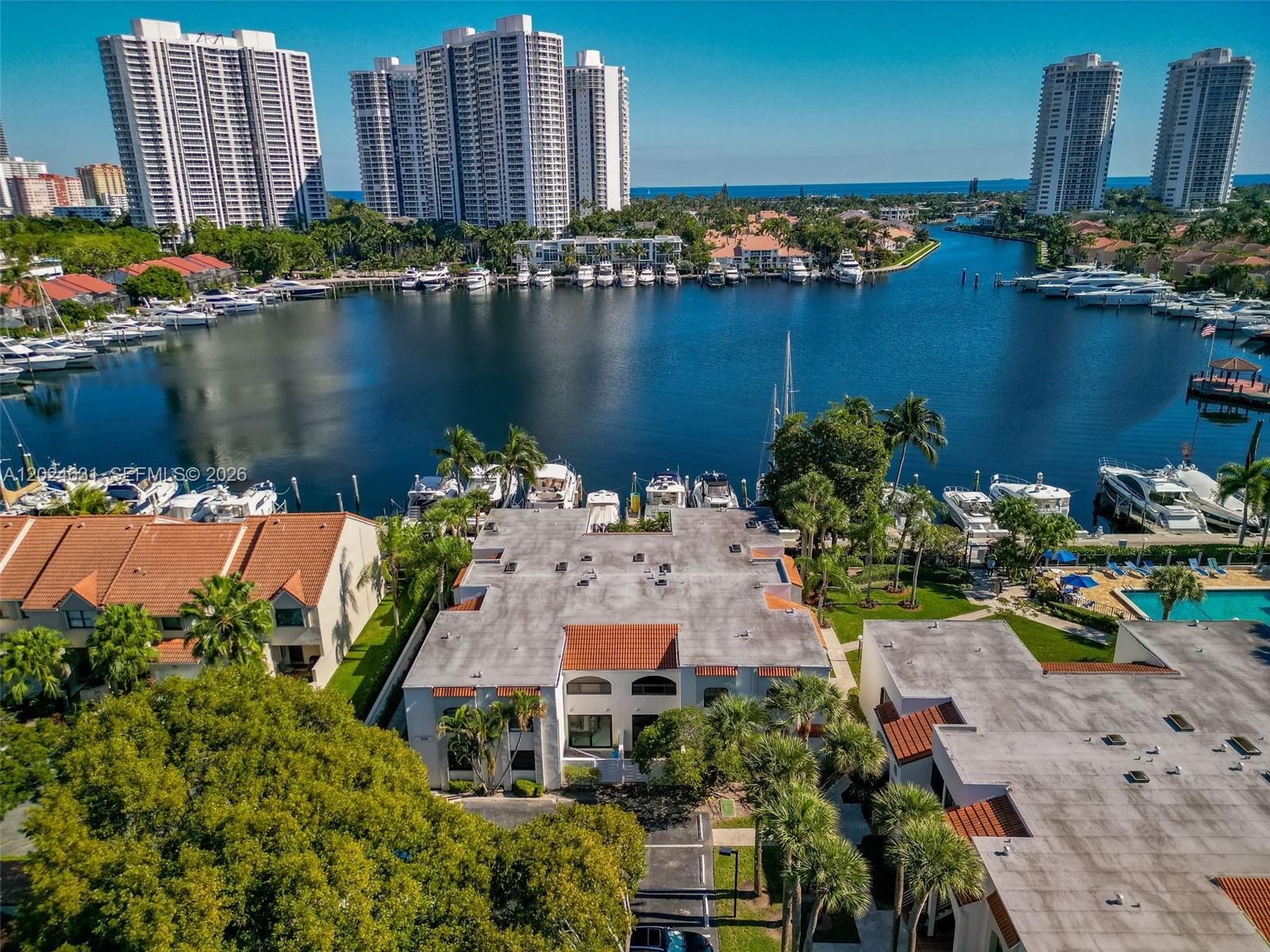 3549 Magellan Cir #418, Aventura FL 33180
