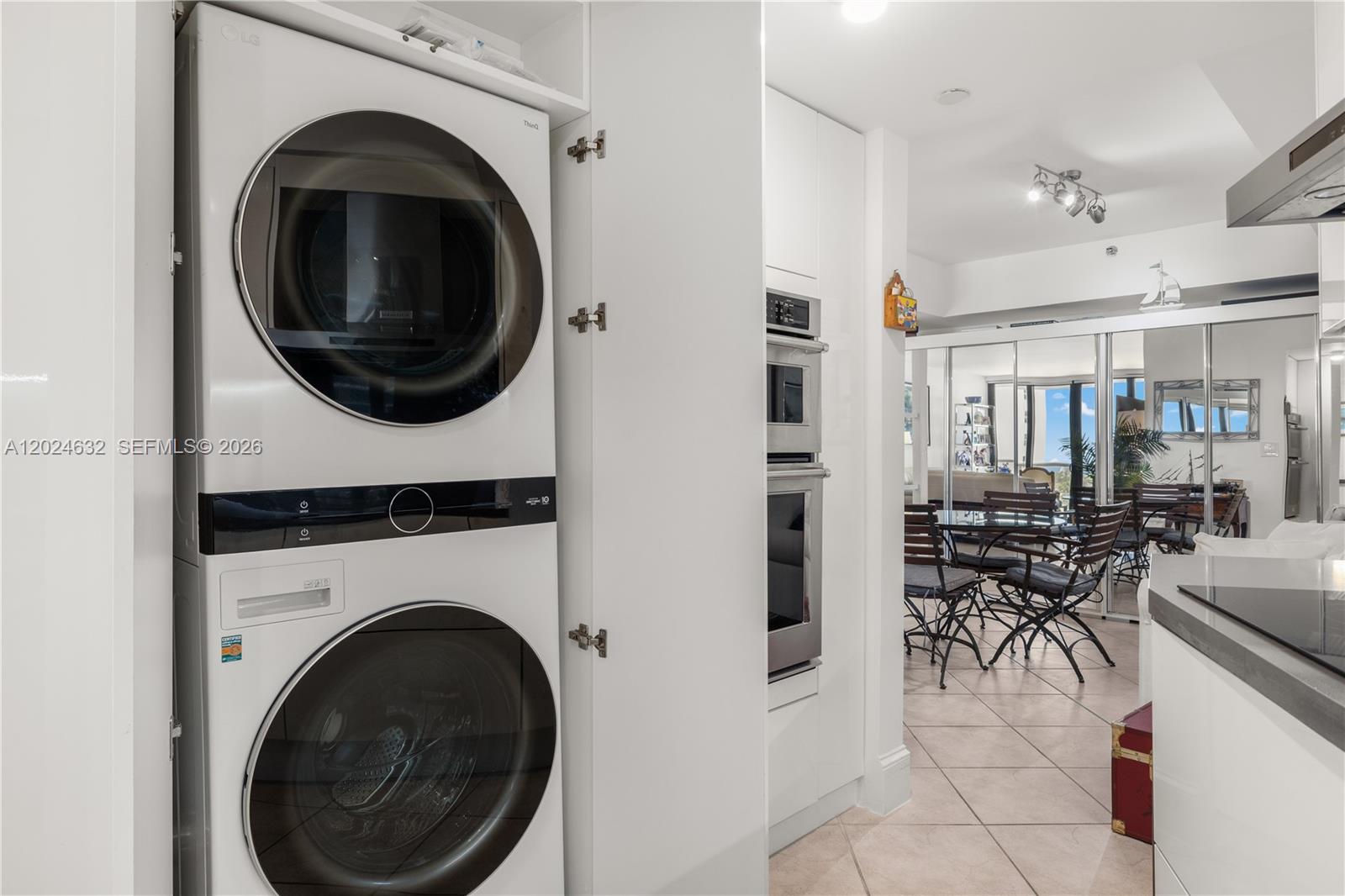 20281 E Country Club Dr #510, Aventura FL 33180