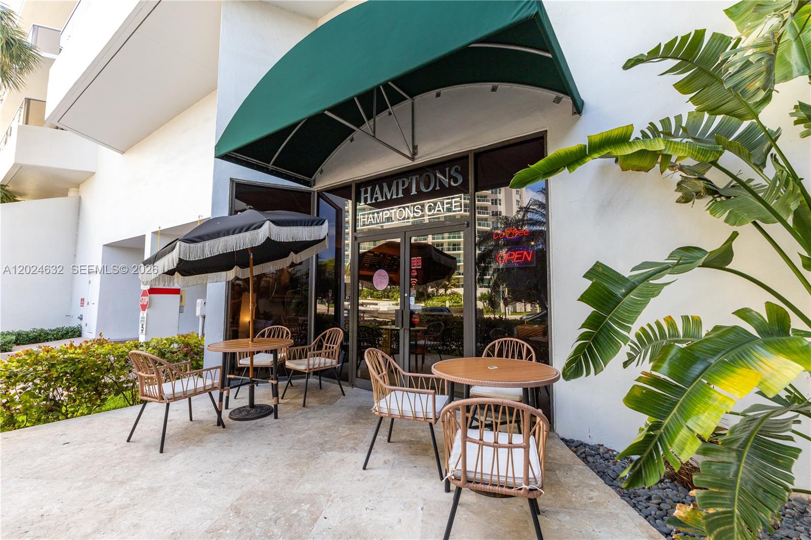 20281 E Country Club Dr #510, Aventura FL 33180