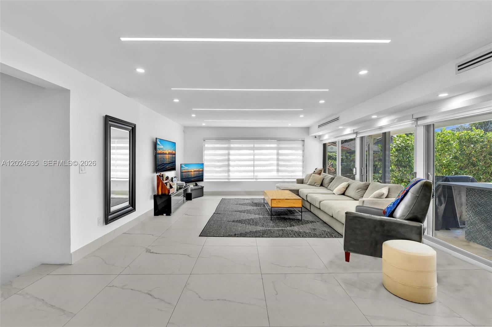 9257 Bay Dr, Surfside FL 33154