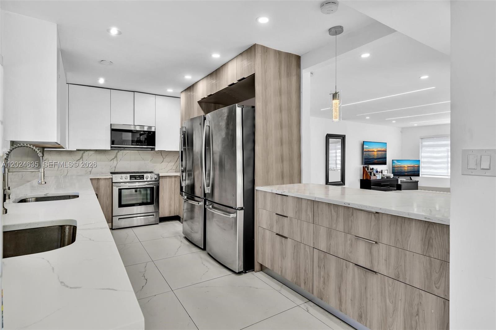 9257 Bay Dr, Surfside FL 33154