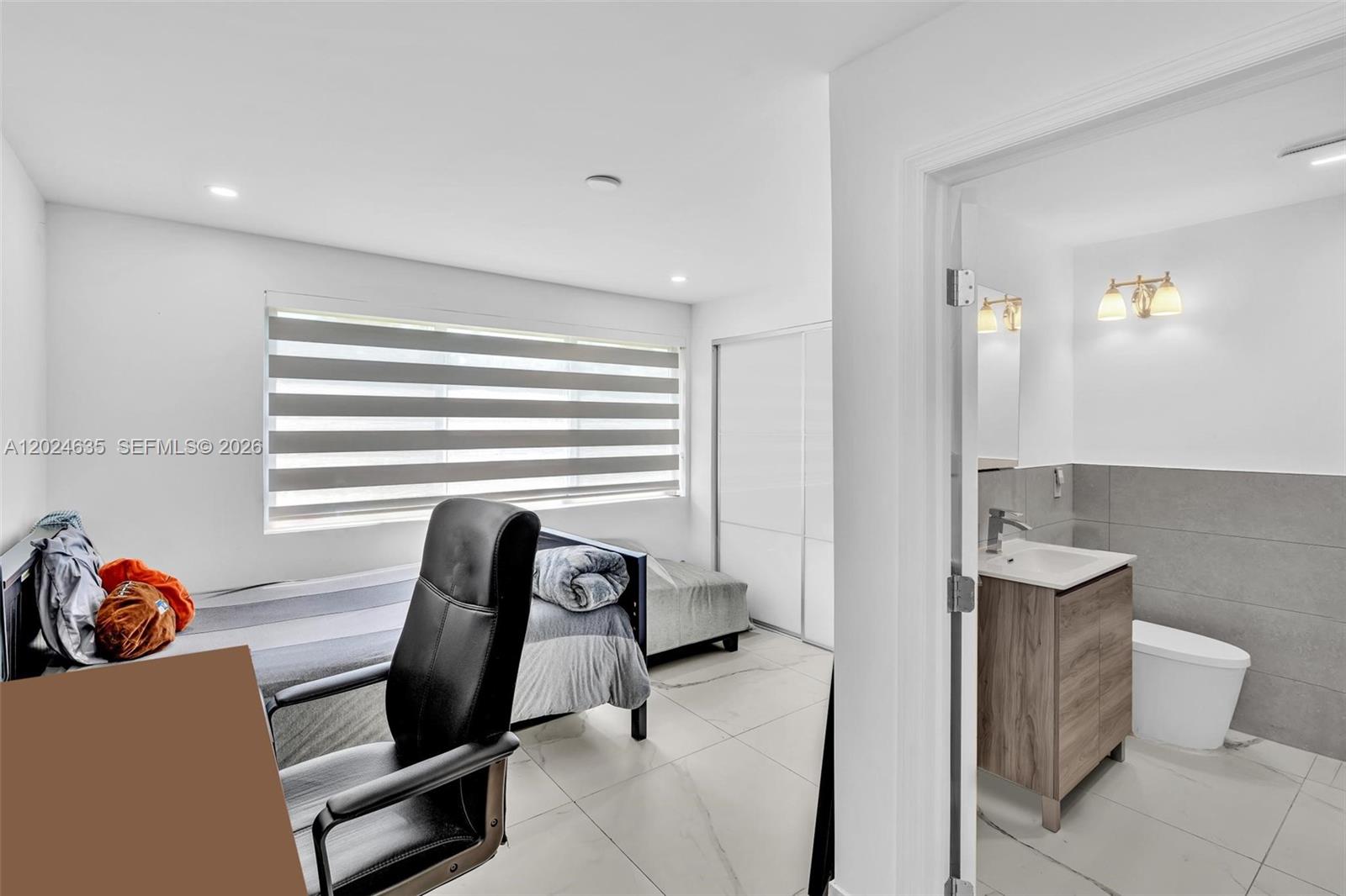 9257 Bay Dr, Surfside FL 33154