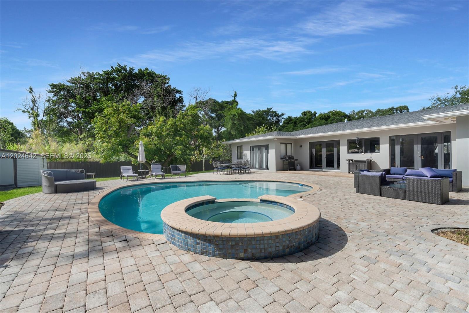 8825 SW 185th Ter, Cutler Bay FL 33157