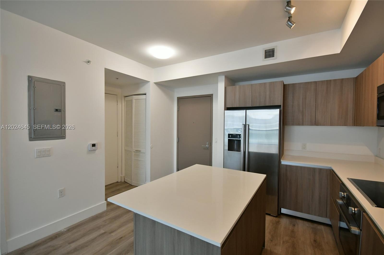 201 SW 17th Rd #304, Miami FL 33129