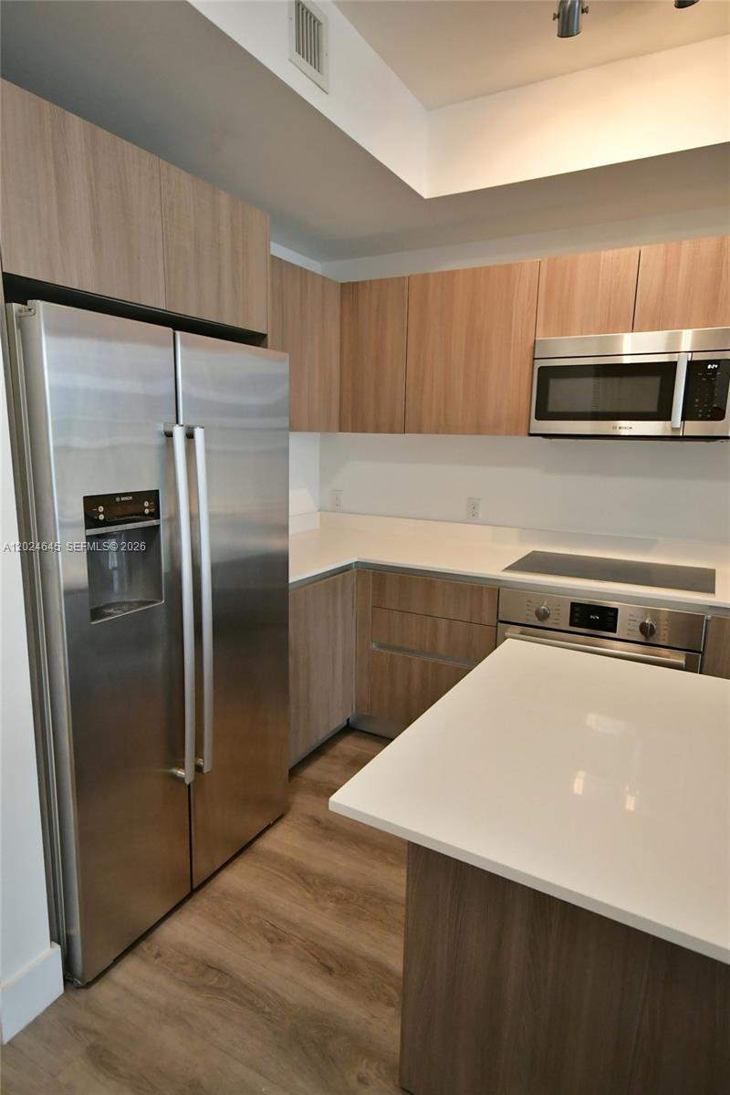 201 SW 17th Rd #304, Miami FL 33129