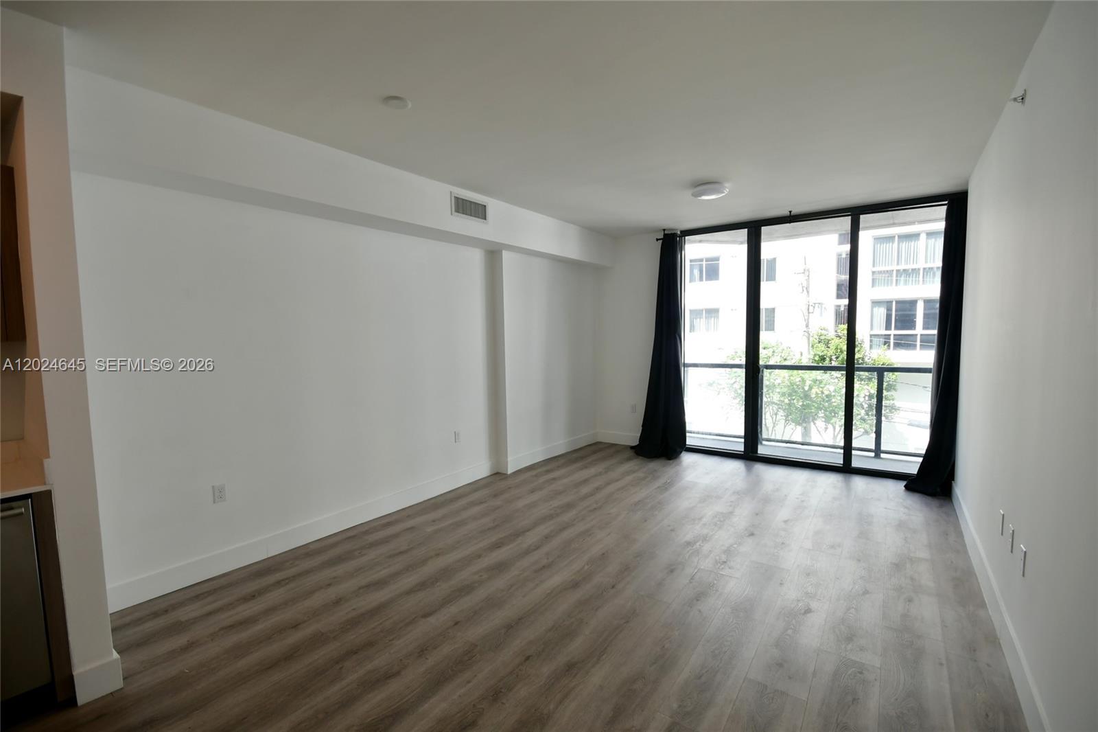 201 SW 17th Rd #304, Miami FL 33129